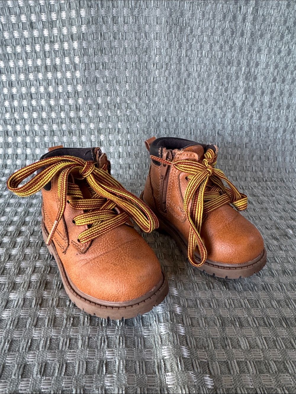 Carter’s Roy Toddler Boys Work Boots Size 5 Tan Brown Faux Leather
